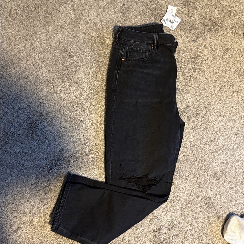 American Eagle Black Wash MOM Jeans New 4 X short New